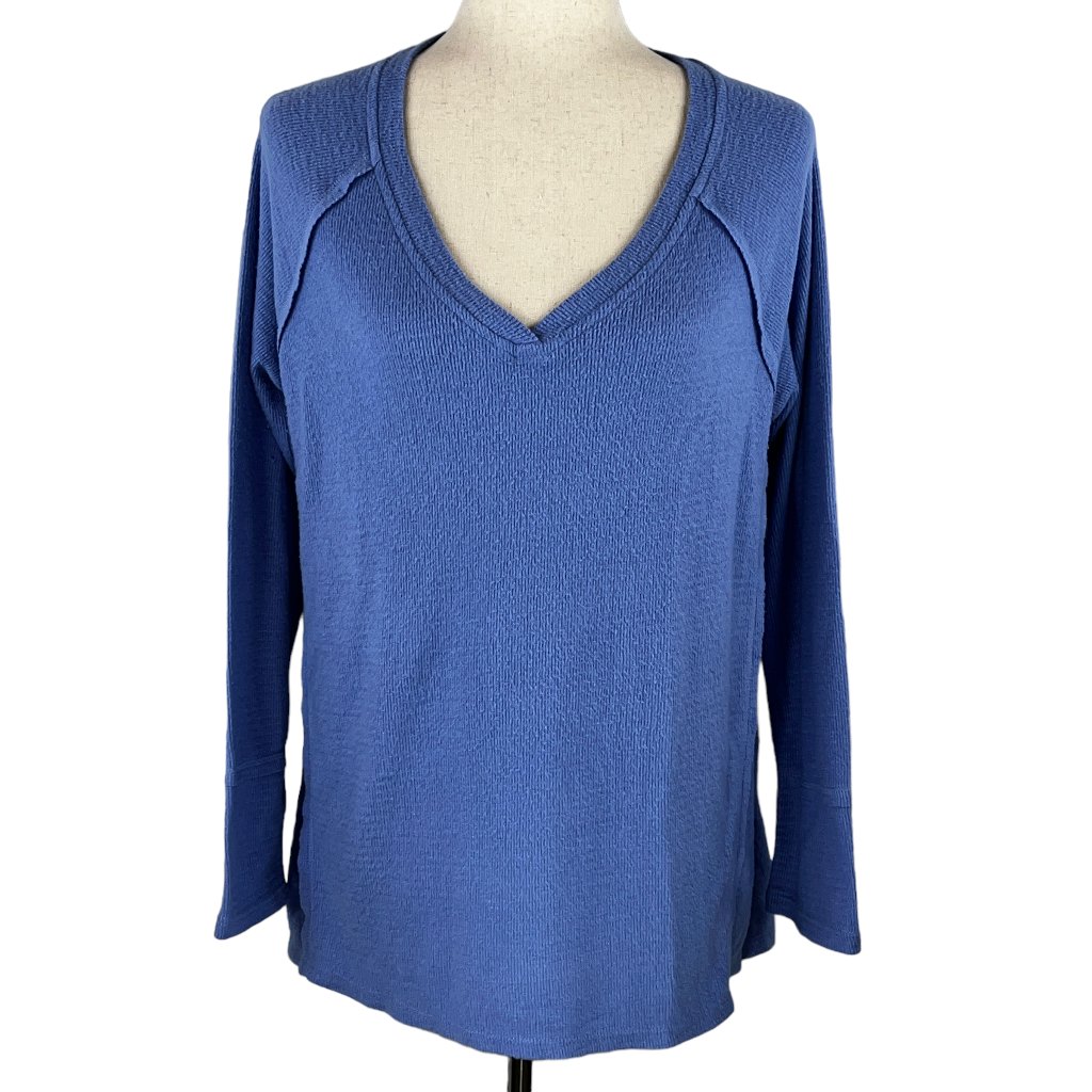 Like New! Wildfox Purple V-Neck Long Sleeve Thermal Sweatshirt Size Medi